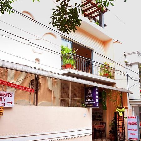 フォート ムジリス ホテル Kochi エクステリア 写真